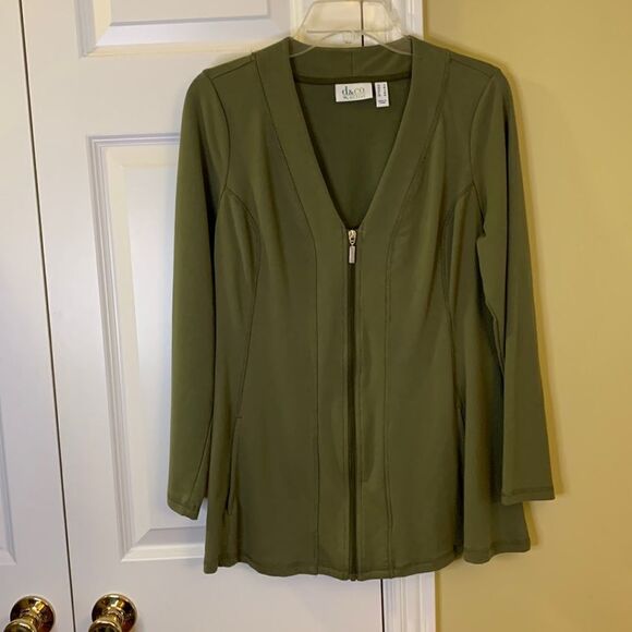 Denim & Company Sz Small activewear lightweight zip up jacket with V-neck - Picture 1 of 9